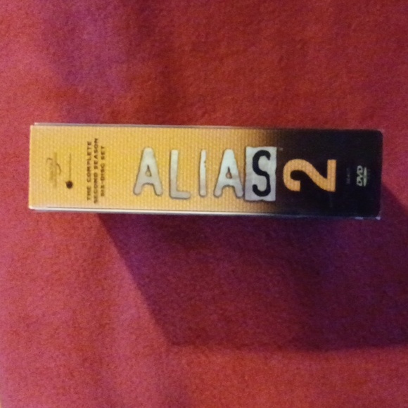 Alias the complete second season  DVD set - Picture 3 of 4